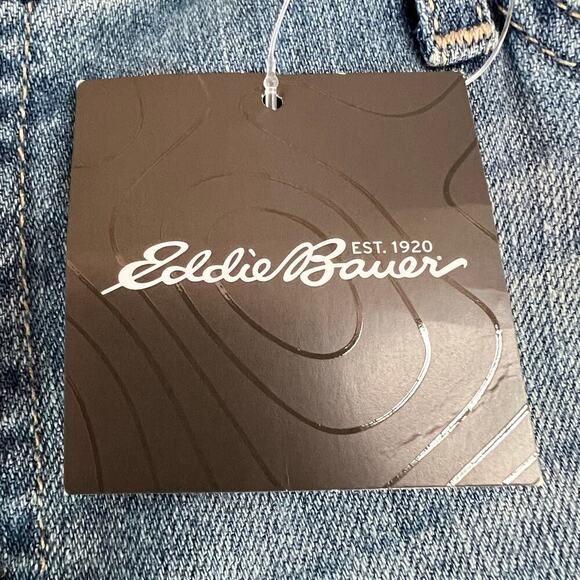 EDDIE BAUER Boyfriend Jean Shorts in Light Blue Women's Size 0 - Picture 11 of 13